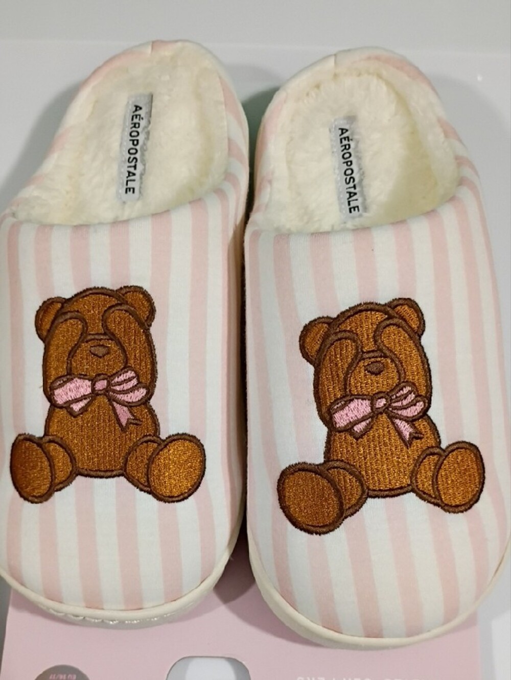 Aeropostale Pink & White Striped Teddy Bear Slippers - SIZE Small 5-6 NWT - Picture 6 of 6